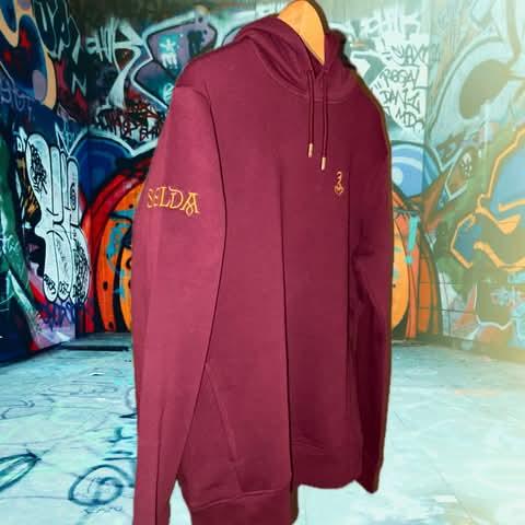 pull à capuche"SELDA"