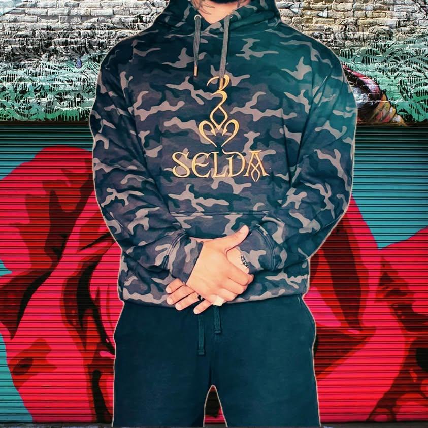 pull à capuche Selda "LE K-MOO"